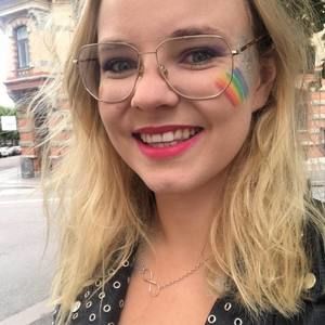 Meet your Posher, Frida